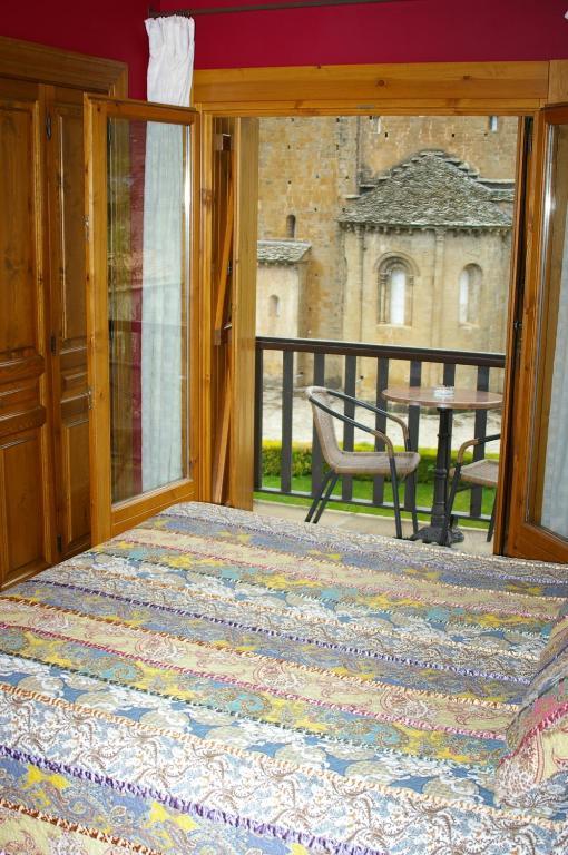 Hosteleria Santa Cruz Santa Cruz de la Serós Room photo